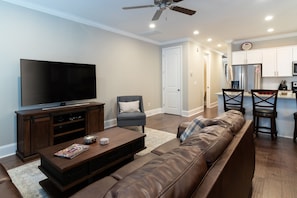 Smart TV, stereo