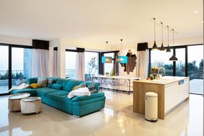 Villa | Living room