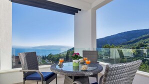 Villa, Private Pool, Sea View | Balcony - Villa Maslina (Makarska)