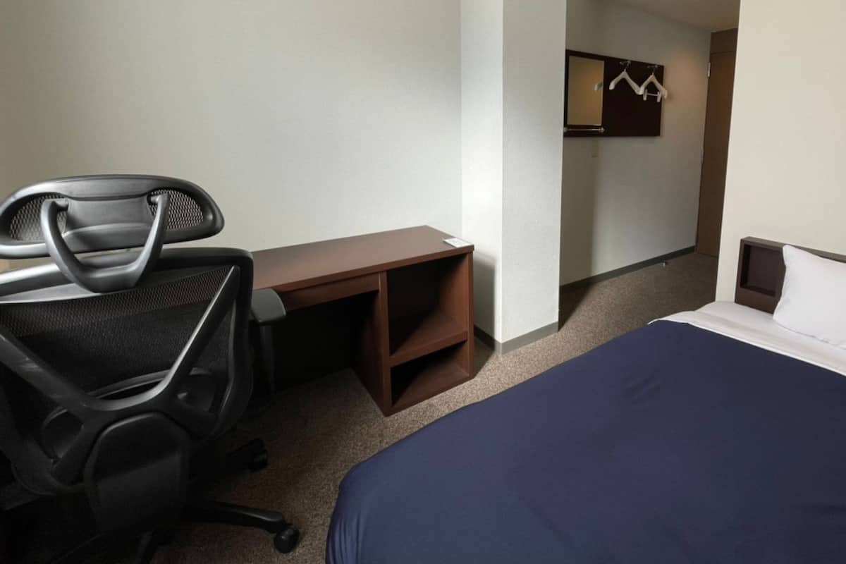 Iron/ironing board (on request), free WiFi