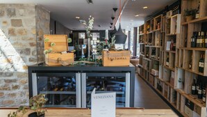 酒吧（店内）