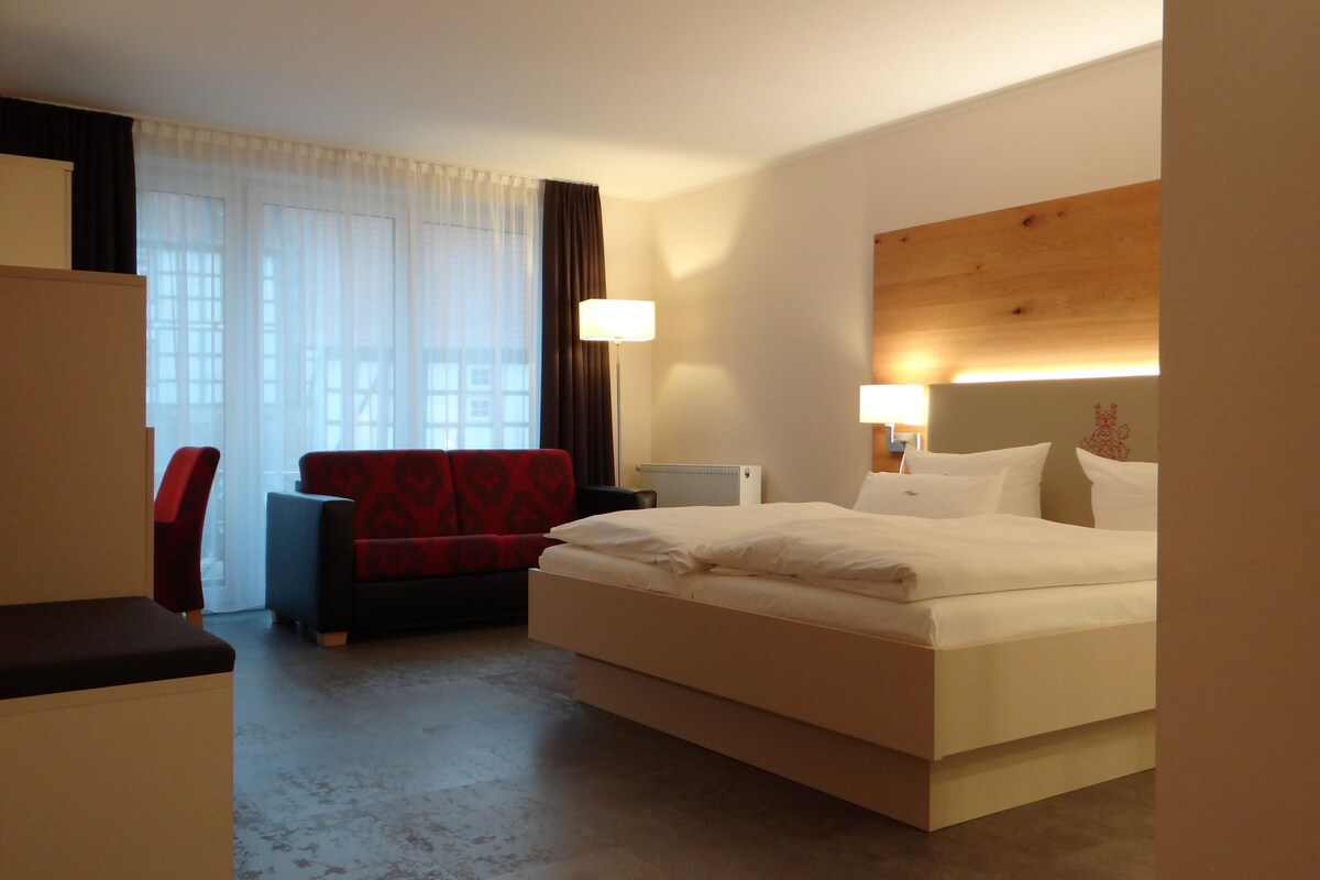 Junior Room, Patio, Ground Floor | Hypo-allergenic bedding available, in-room safe, desk