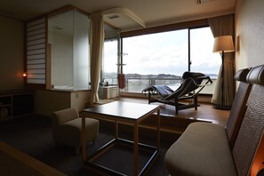 Televisión de pantalla plana