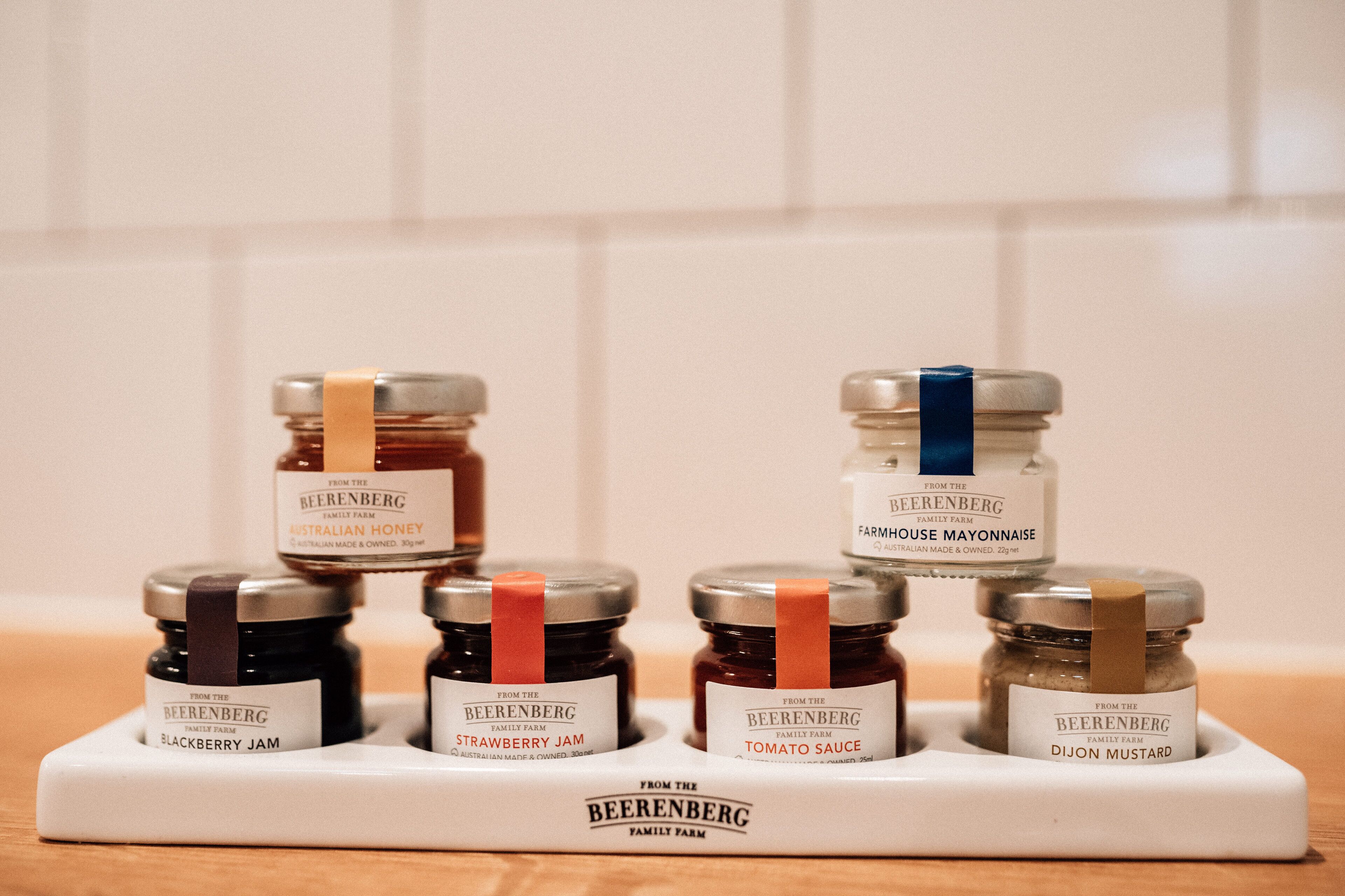 Tomfoolery Winegrower's Cottage — image 15