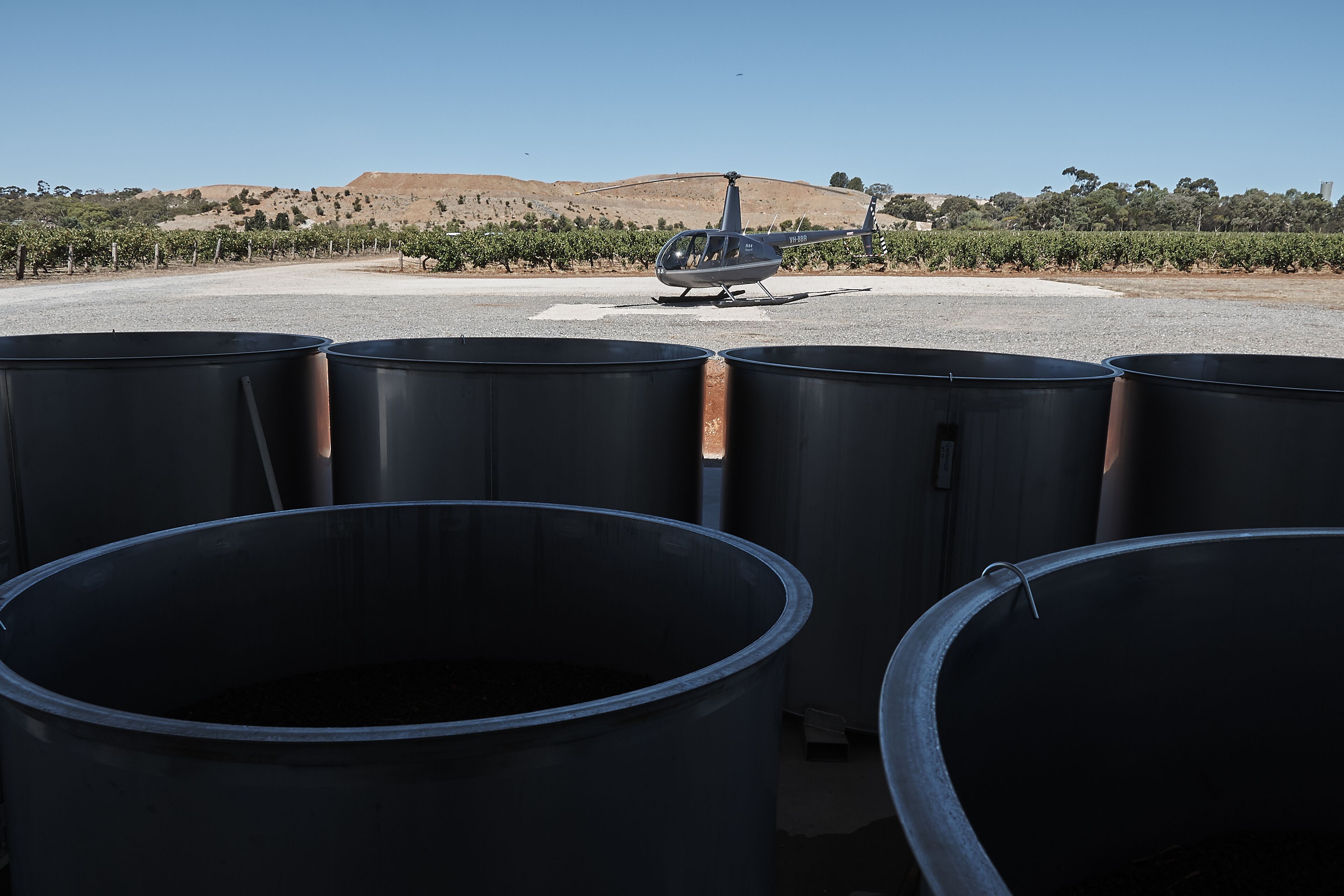 Tomfoolery Winegrower's Cottage — image 6