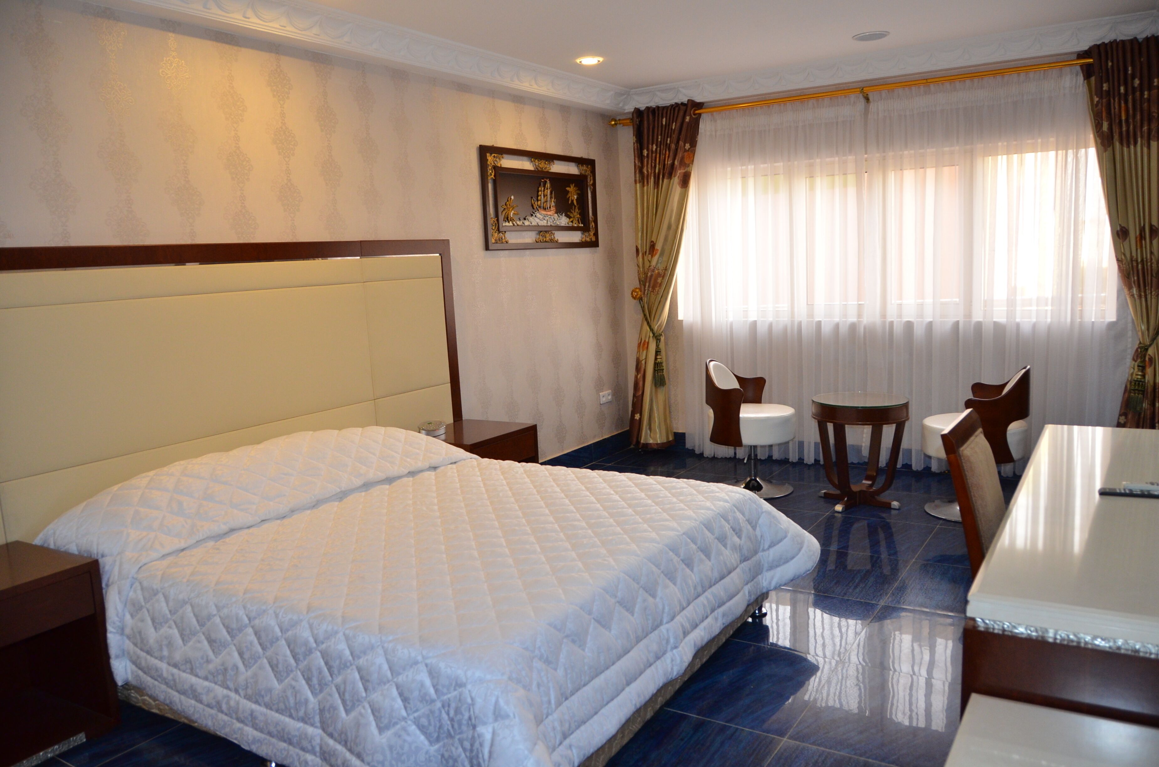 family room | 1 bedroom, desk, laptop workspace, soundproofing