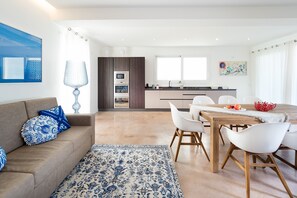 Villa, 3 Bedrooms | Living room