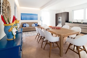 Vila, 3 quartos | Opções para refeição no quarto