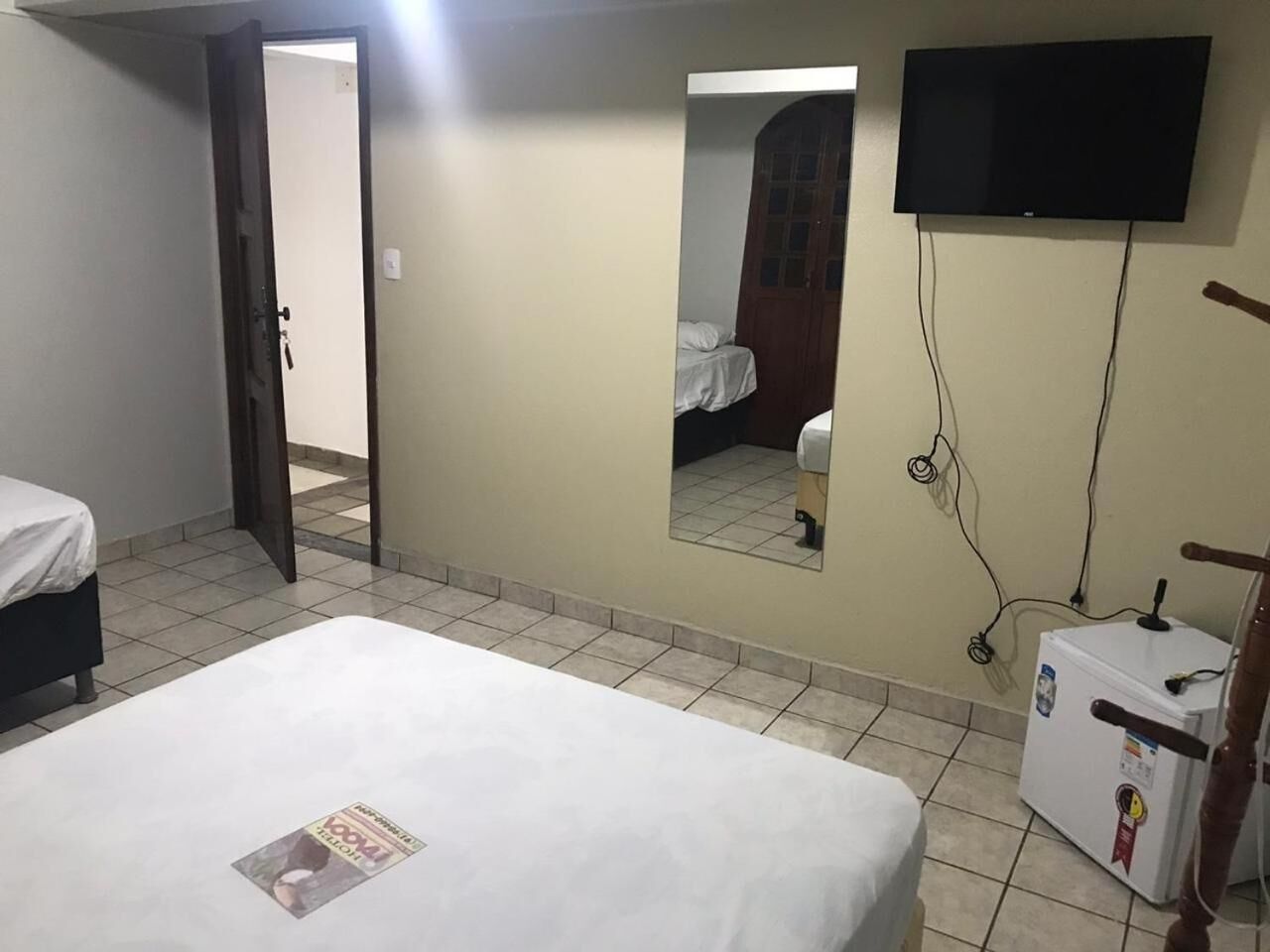 minibar, free wifi, bed sheets