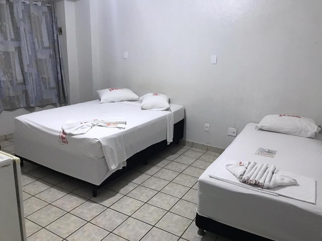 minibar, free wifi, bed sheets