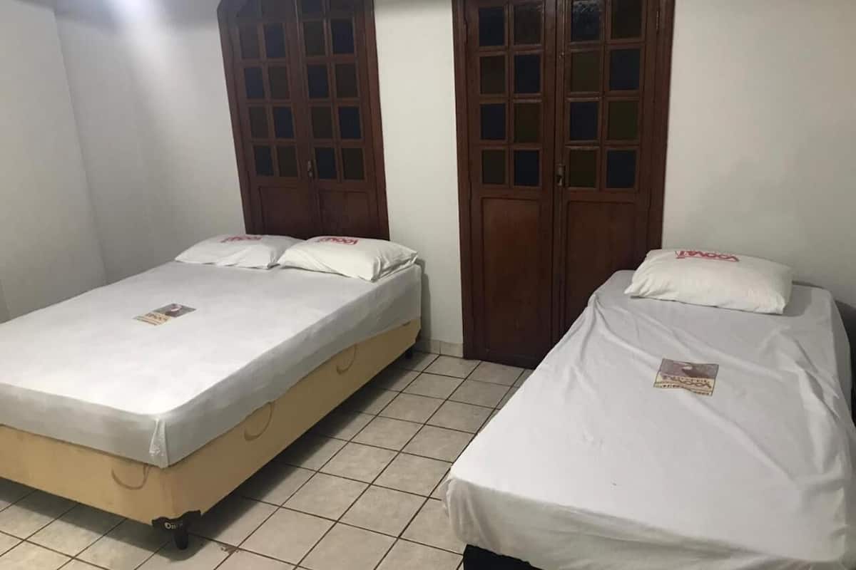 minibar, free wifi, bed sheets