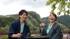 Outdoor dining - Kameyama Onsen Hotel (Kimitsu)