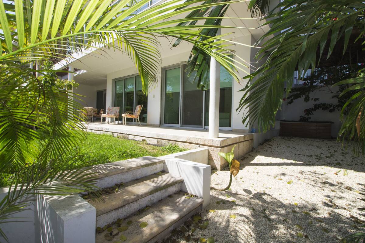 Superior Apartment, 2 Brooms with Beach Club Access | Terrace/patio