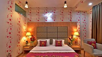 Premium Room | 2 bedrooms, Egyptian cotton sheets, premium bedding, down duvets