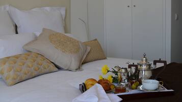 雙人房, 葡萄園景 | 高級寢具、遮光窗簾/窗簾、隔音、嬰兒床 (收費)