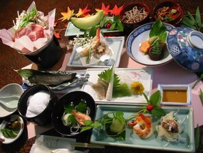 餐飲