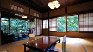 用餐