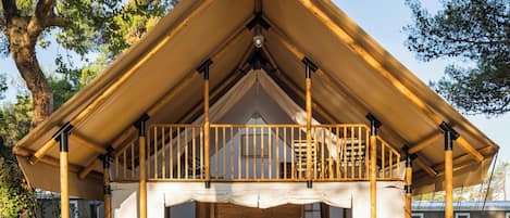 Premium Tent | In-room safe, blackout drapes, iron/ironing board, cribs/infant beds