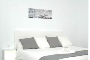 1 bedroom, premium bedding, memory-foam beds, blackout curtains - Jingtu Wellness & Spa Resort (Comares)