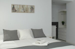 Premier Room (Bodhidharma) | 1 bedroom, premium bedding, memory foam beds, blackout drapes - Jingtu Wellness & Spa Resort (Comares)