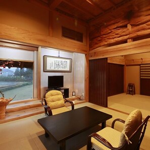 Unclassified image, 5 of 84, button - Ryokan Yunokawa Onsen Shoen (Izumo)