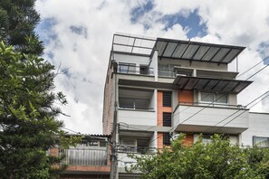 Exterior - Poblado Guest House (Medellín)