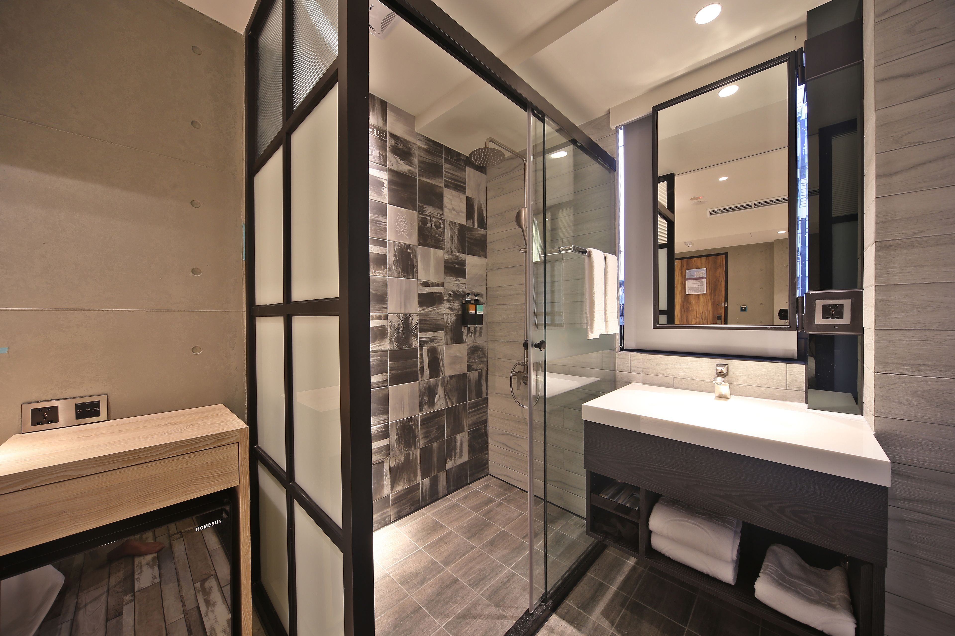 classic double room | bathroom | shower, hair dryer, slippers, towels