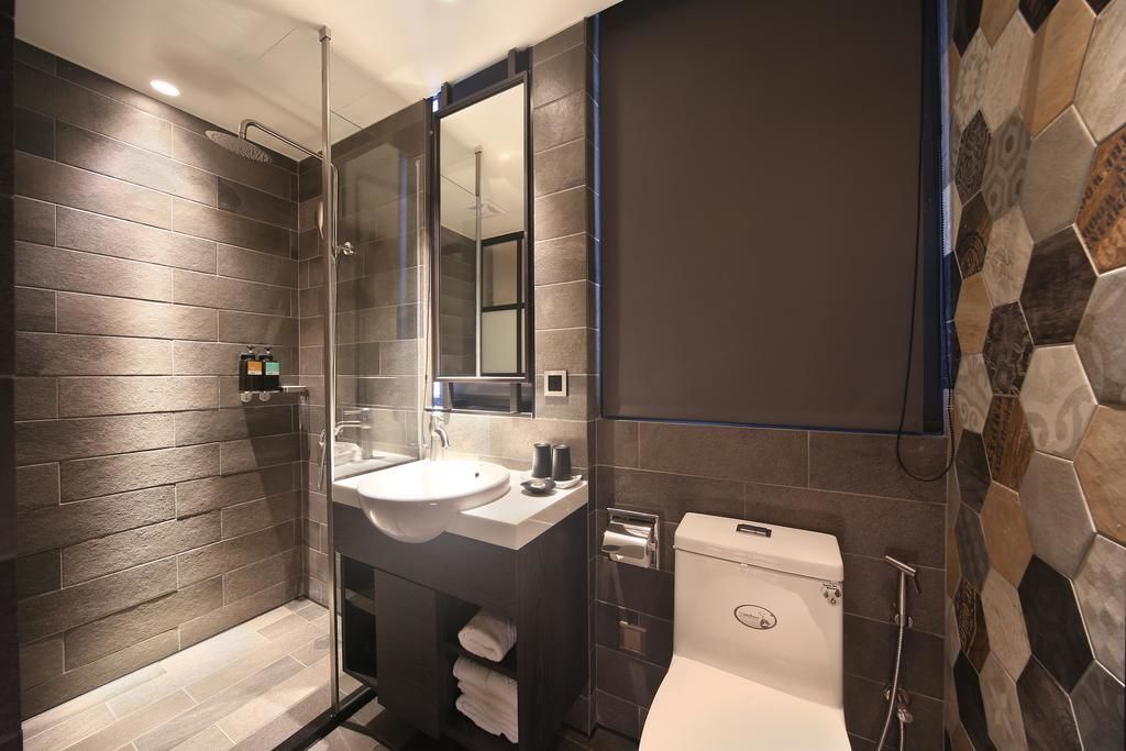 elite double room | bathroom | shower, hair dryer, slippers, towels