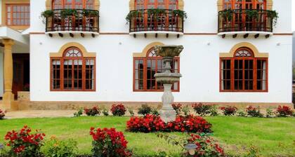 Villa de los Angeles