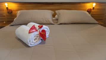 Minibar, wifi gratis y ropa de cama