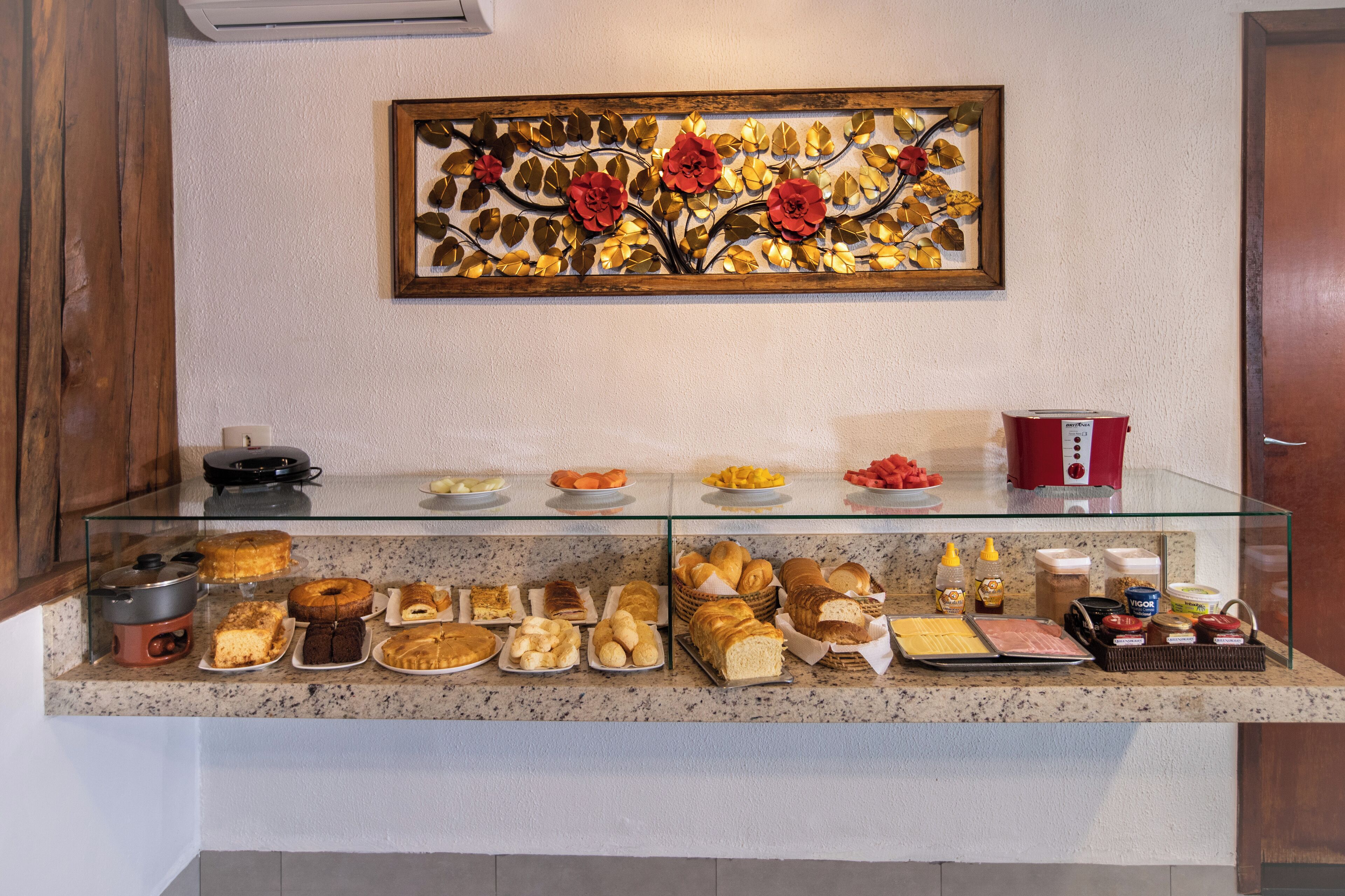 Desayuno buffet incluido los fines de semana