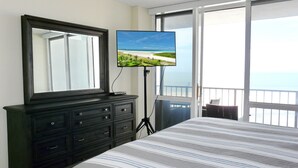 Unclassified image, 4 of 24, button - Tradewinds (Marco Island)