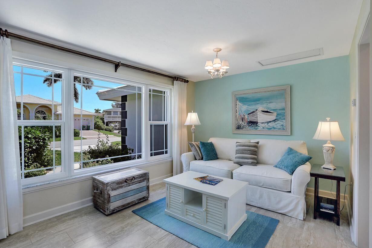 House, 1 King Bed with Sofa bed (Inviting waterfront home with western) | Living room | Flat-screen TV