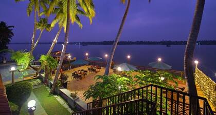 Sea Lagoon Health Resort