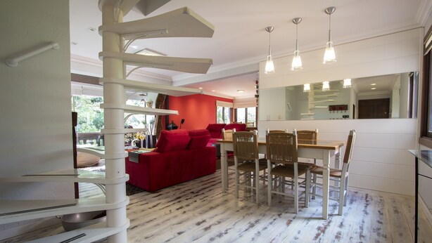 Apartamento, várias camas | Área de estar