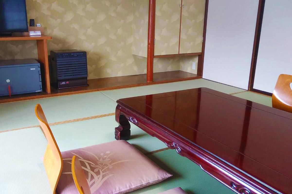 Japanese Style Room for 5 Guests, Non smoking | Free WiFi