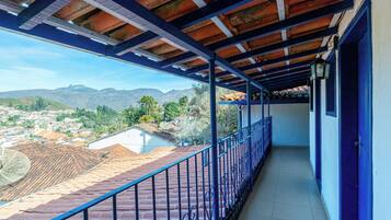 Standard Double Room | Iron/ironing board, free WiFi, bed sheets