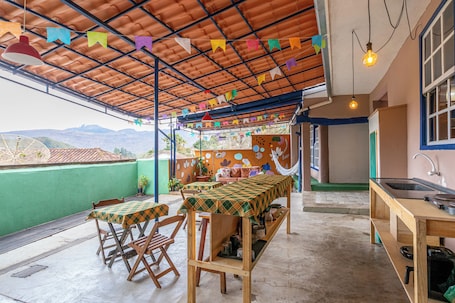 Shared fridge, microwave