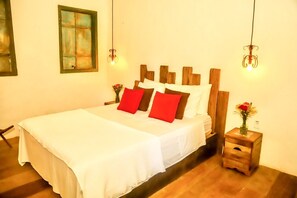 Casa, varias camas | Tabla de planchar con plancha, wifi gratis y ropa de cama 
