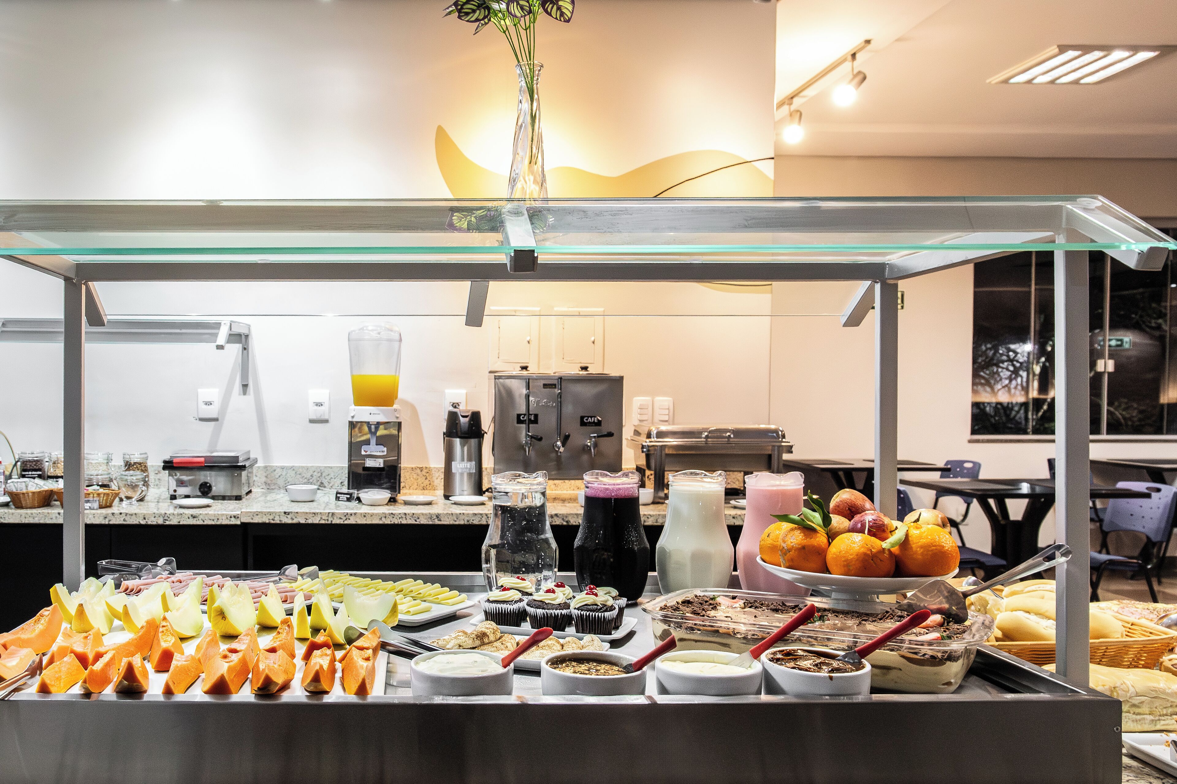 Bữa sáng buffet