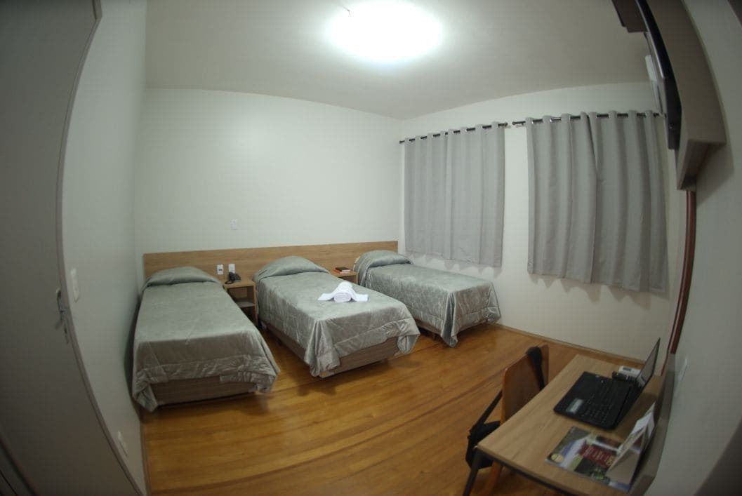 standard triple room | desk, laptop workspace, free wifi, bed sheets