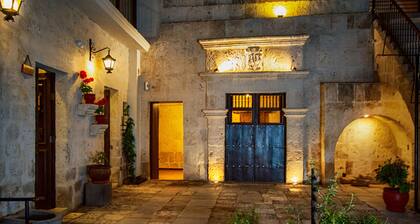 Acolpacha - Tambo Boutique