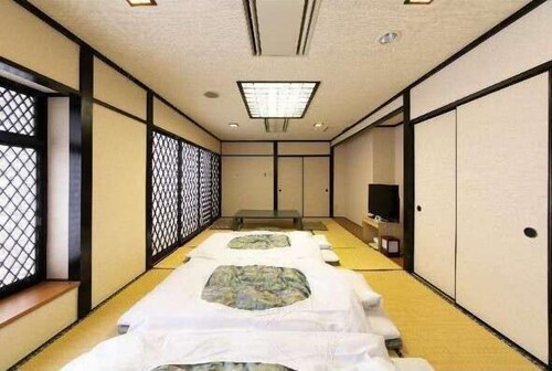 Hotel Elm Regency
