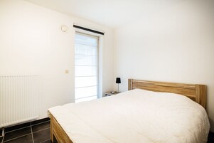 Apartment, 3 Bedrooms (Santos Secundo GV01) | Iron/ironing board, cribs/infant beds, free WiFi