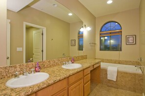 Townhome, 3 Bedrooms | Bathroom | Combined shower/bathtub - Paradise View Villas 3 Bedroom by Casago (Scottsdale)