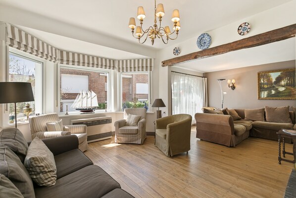 غرفة المعيشة