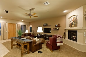 House, 3 Bedrooms | Living area | Flat-screen TV, fireplace