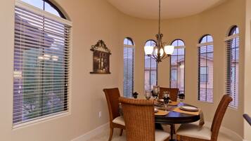 Condo, 3 Bedrooms | In-room dining