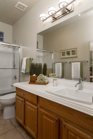 House, 4 Bedrooms | Bathroom | Combined shower/bathtub - Sonoran Desert Retreat 4 BR by Casago (Scottsdale)