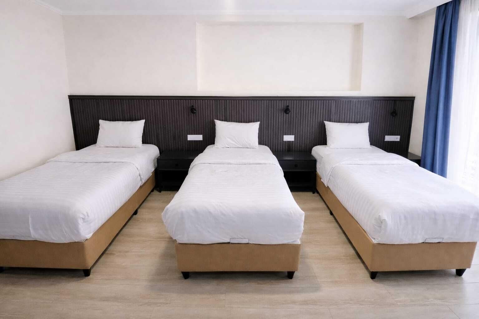 Premium bedding, minibar, desk, laptop workspace